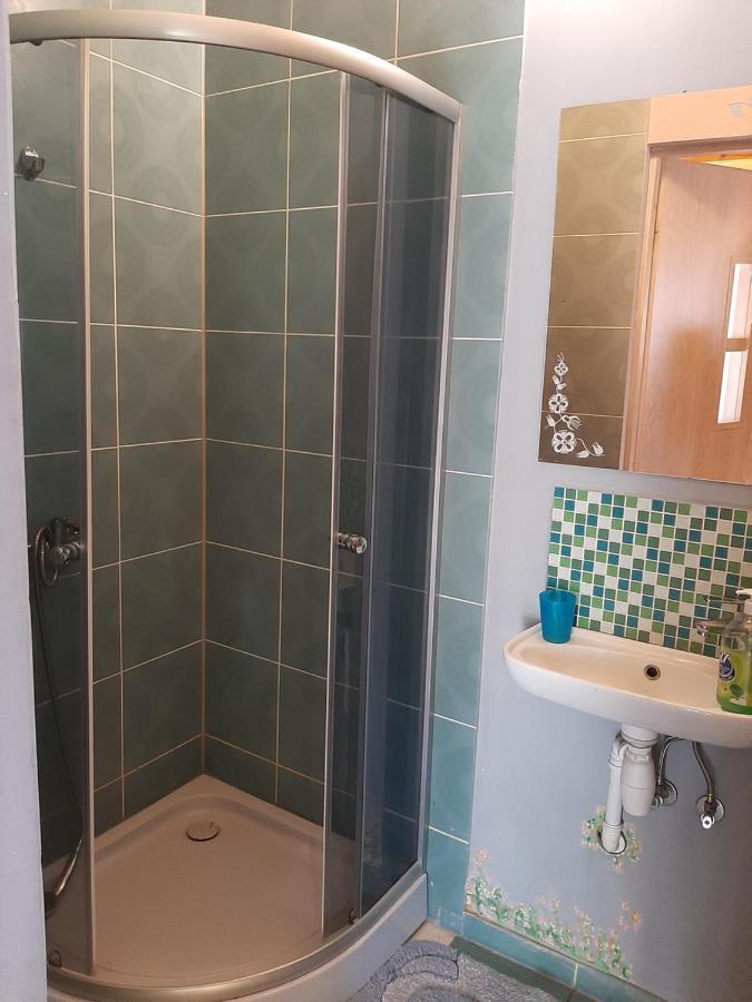 Midgard Hotel Osiecznica Eksteriør billede