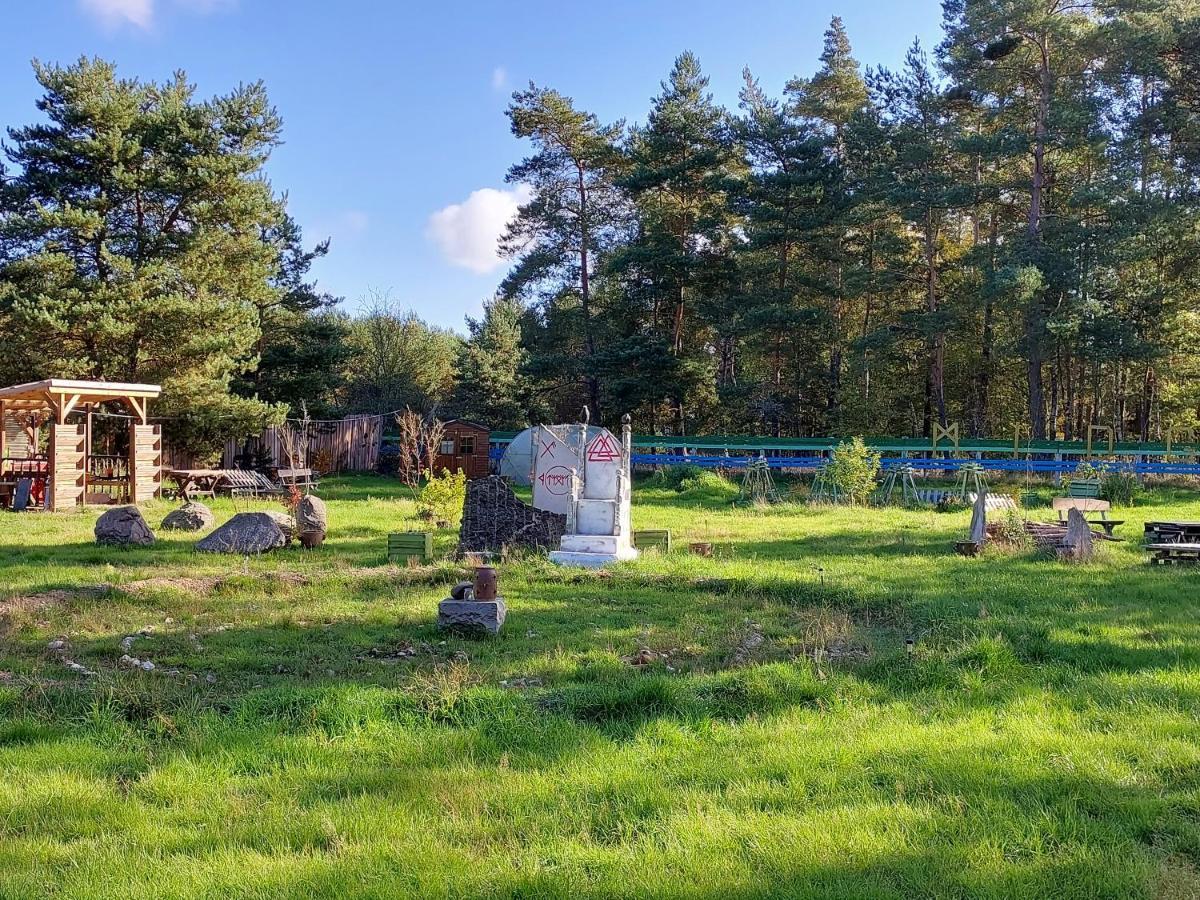Midgard Hotel Osiecznica Eksteriør billede